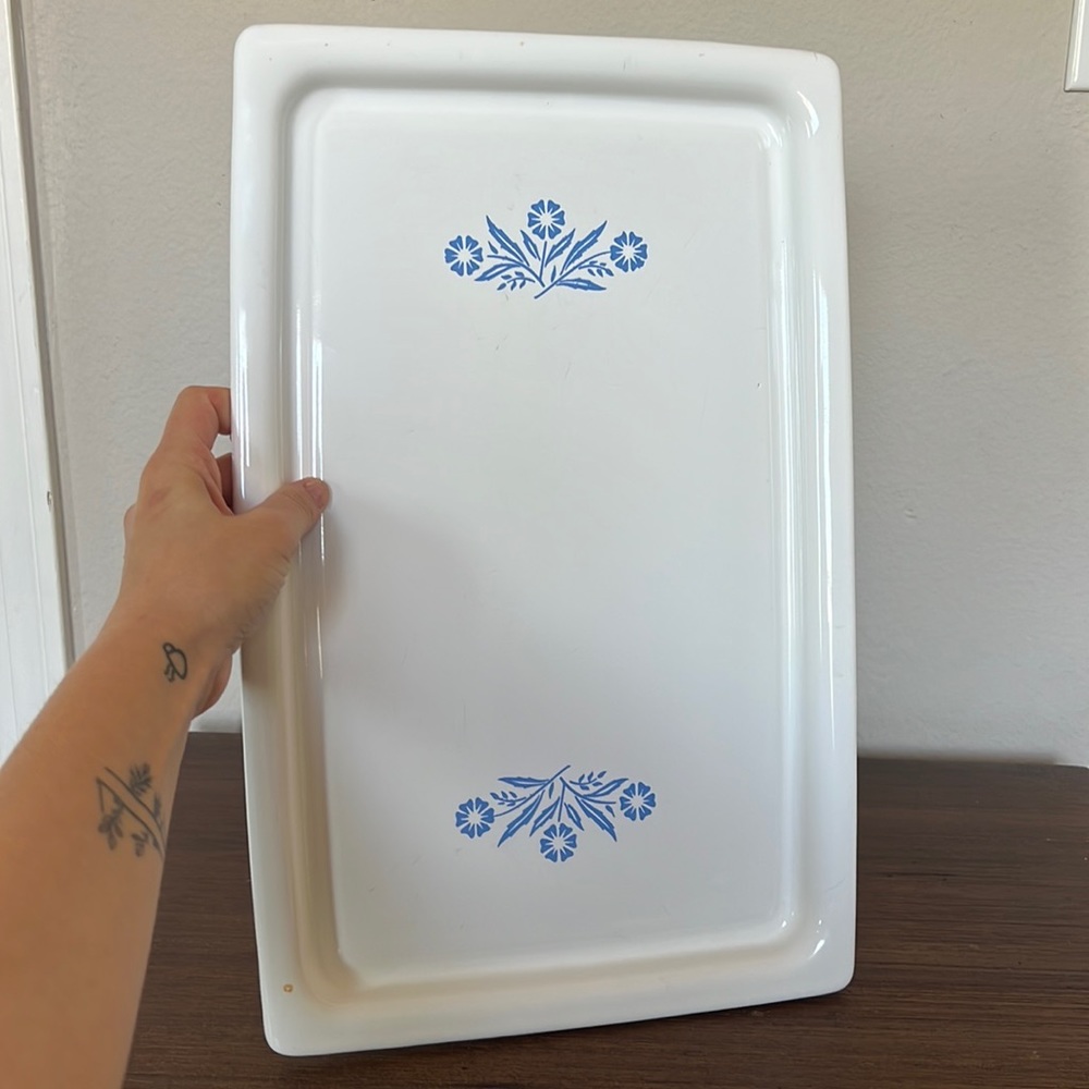 Vintage cornflower blue Corning ware serving tray